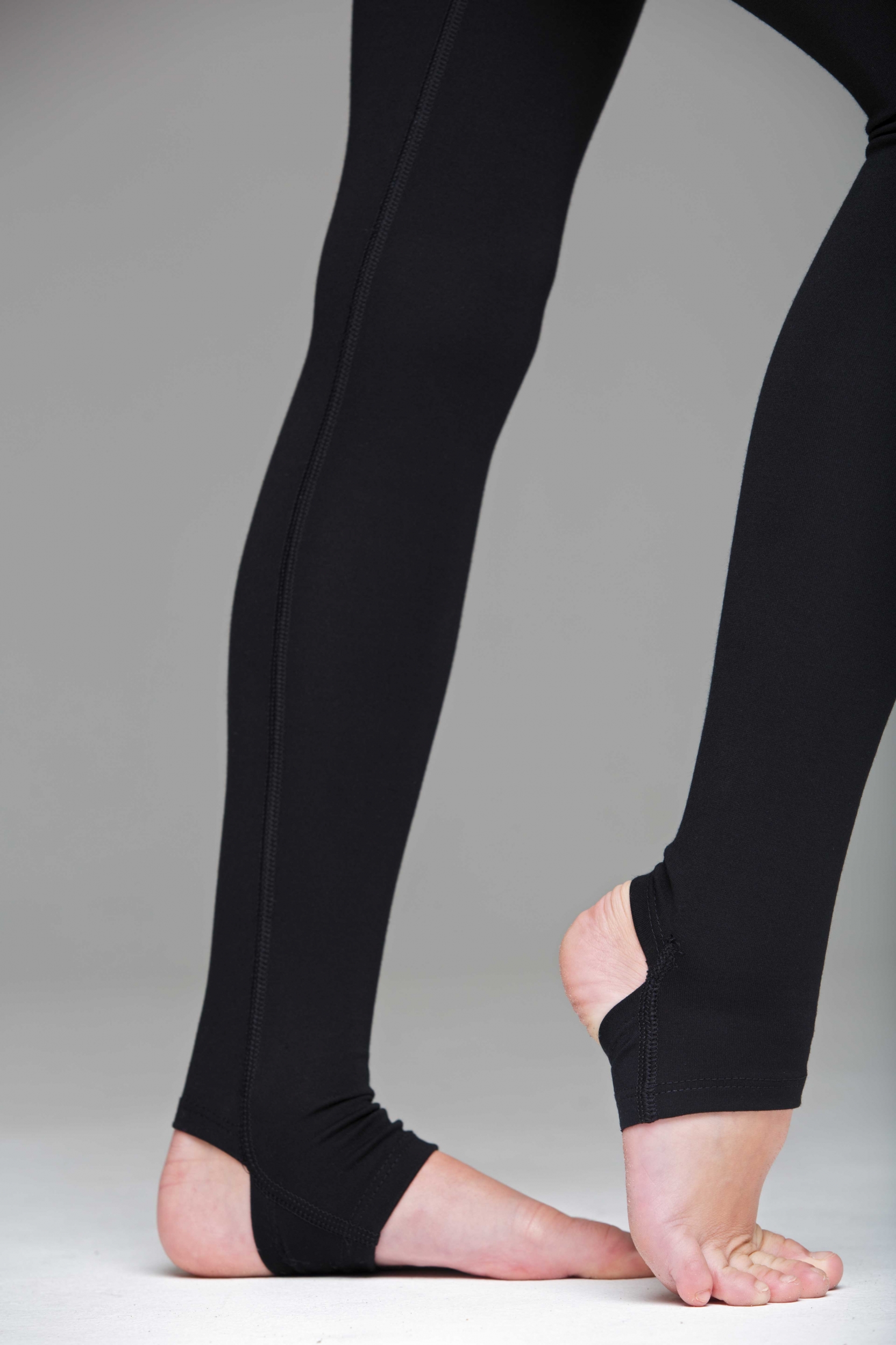 Children`s sports Power leggings w/ heel from dense fabric